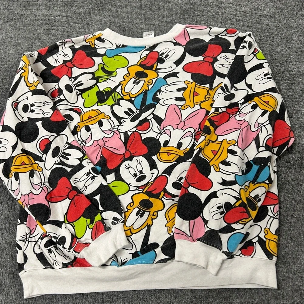 Disney Sweatshirt Womens XL White All Over Print Mickey Minnie Daisy Crewneck